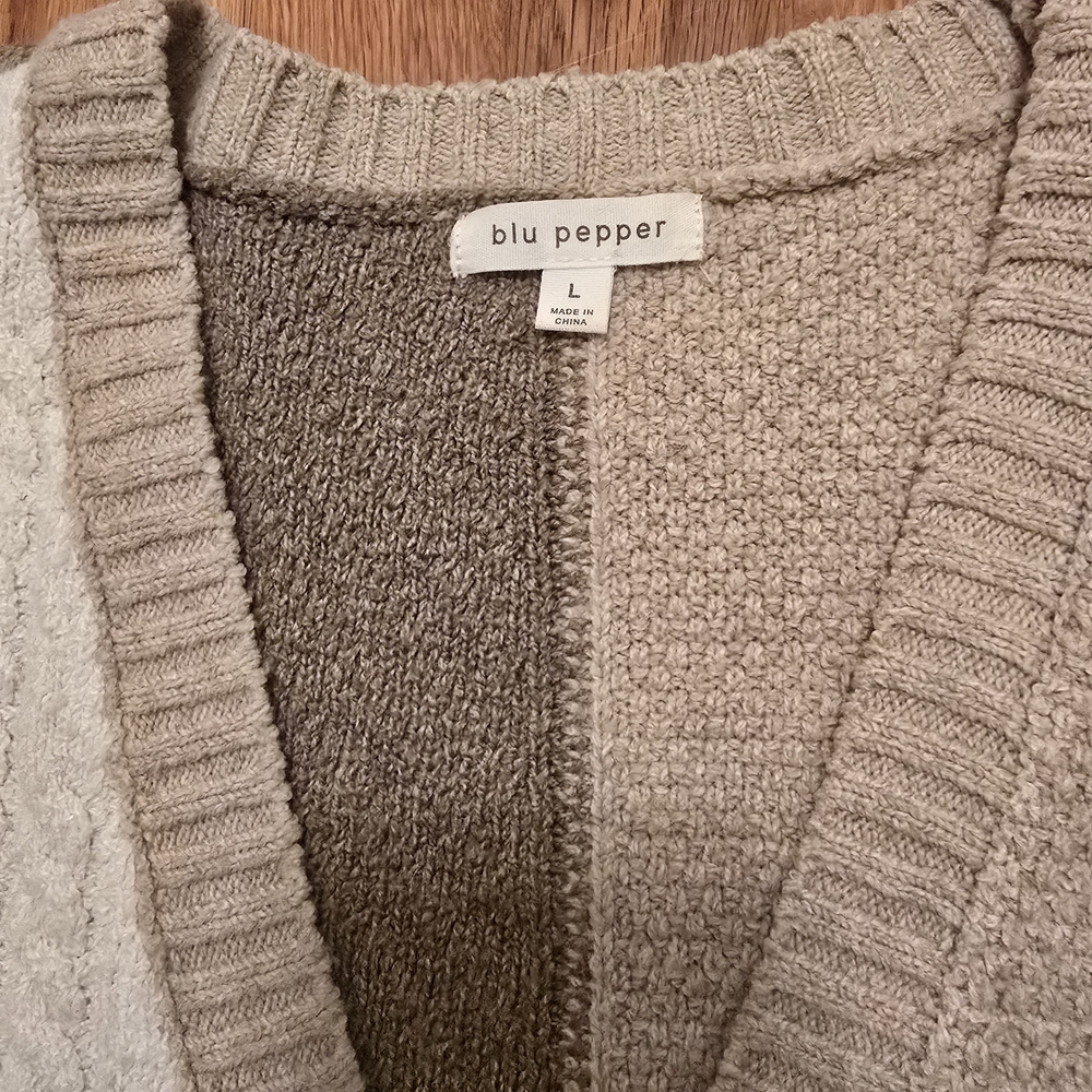 Blu Pepper Patchwork Knit Cardigan in Neutral Tones - Picture 2 of 3